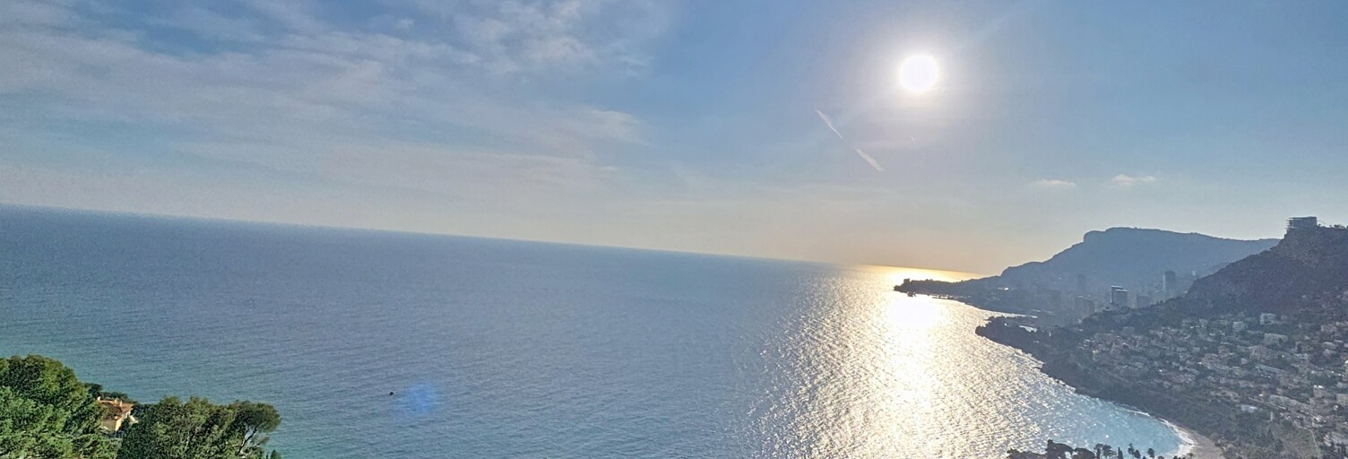 Appartement 2 Pièces 42 m² à vendre à Roquebrune-Cap-Martin (06190)