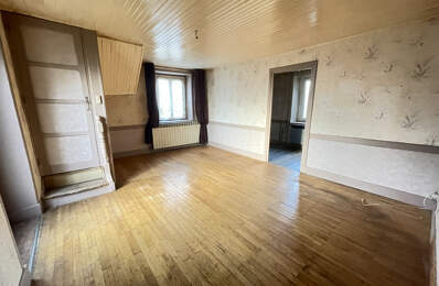 Maison à rénover avec terrain attenant. — photo du bien