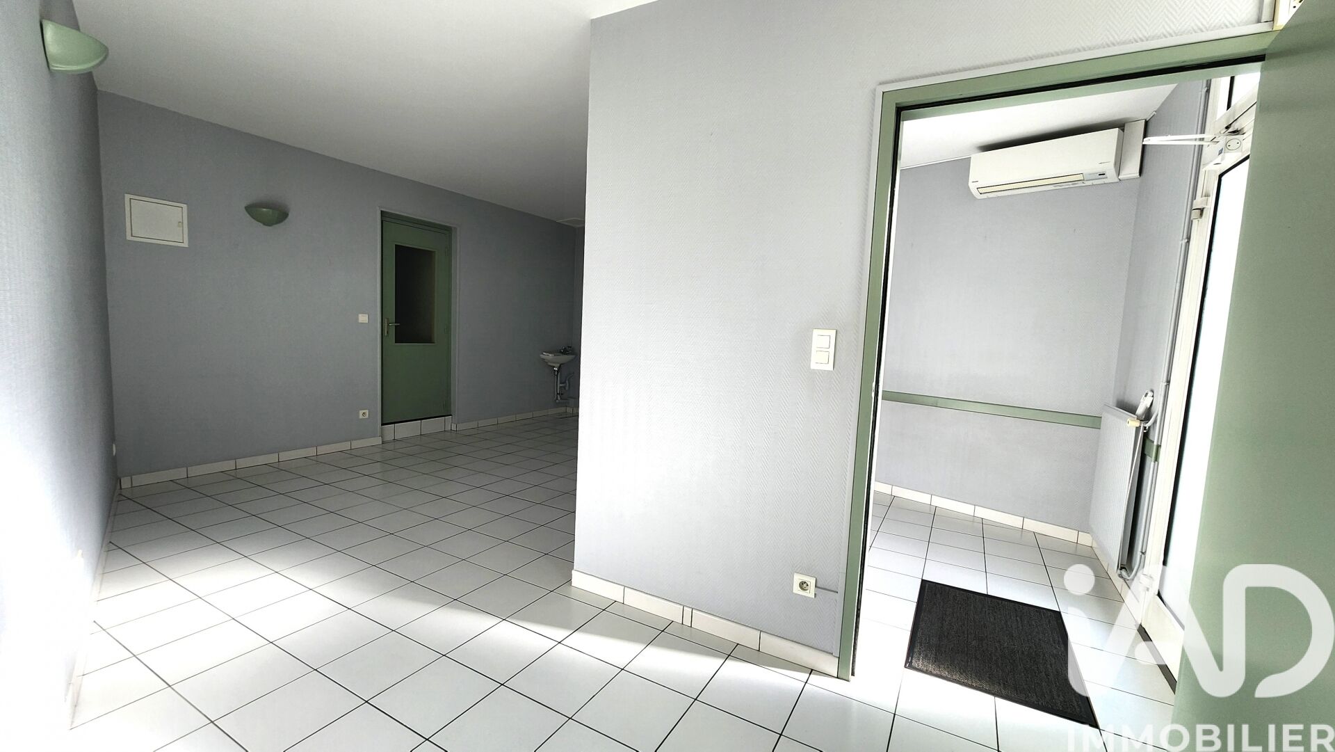 Vente Immeuble 200 m² - Photo 2