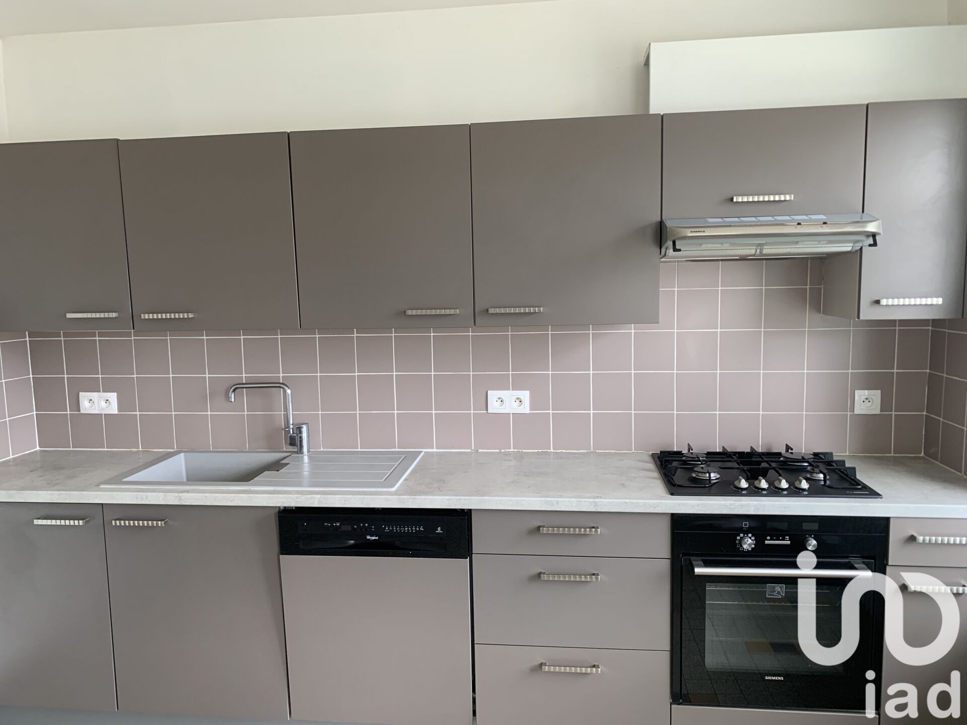 Gond-Pontouvre - 76m² - 4p. - 3ch.