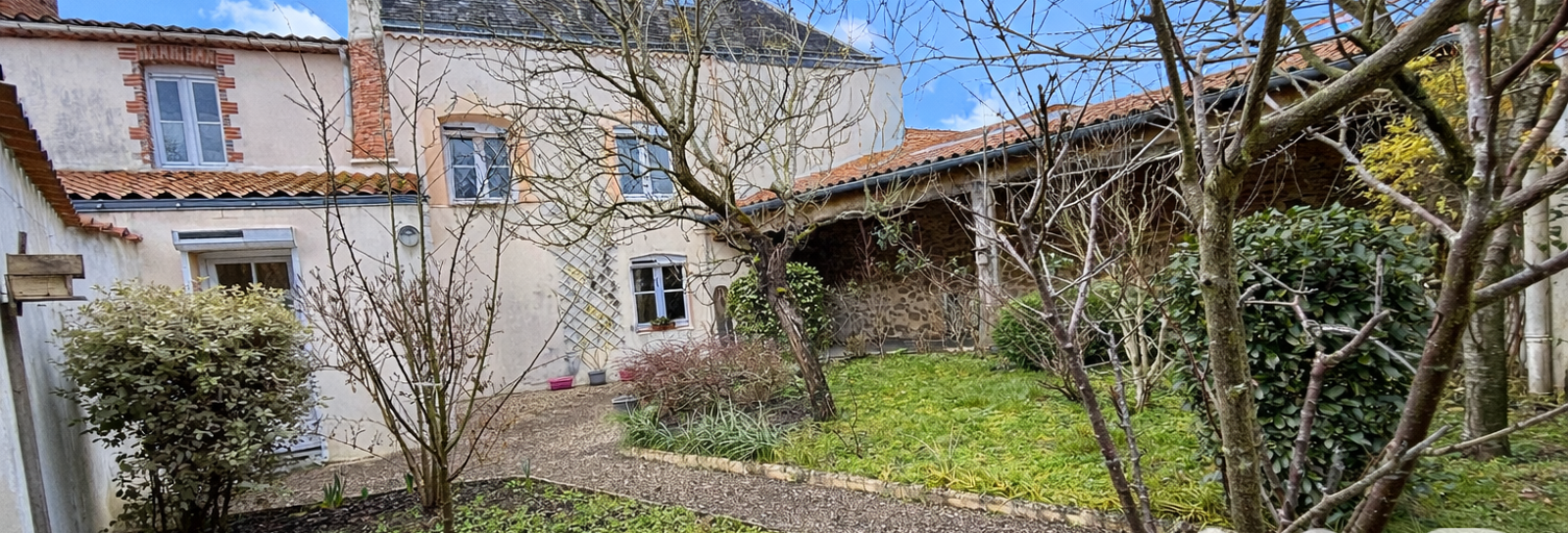 Maison 6 Pièces 158 m² à vendre à Le Poiré-sur-Vie (85170)