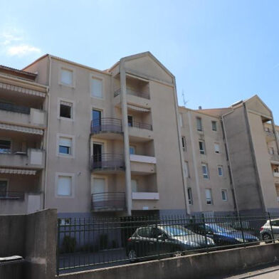 Appartement 3 pièces 816 €