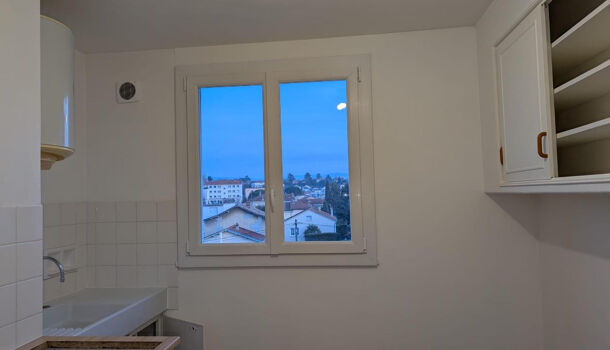 Appartement 4 pièces  à louer Valence 26000