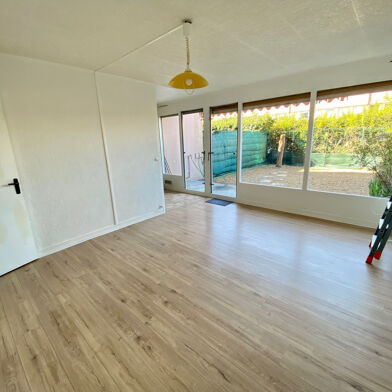 Appartement 1 pièces 550 €