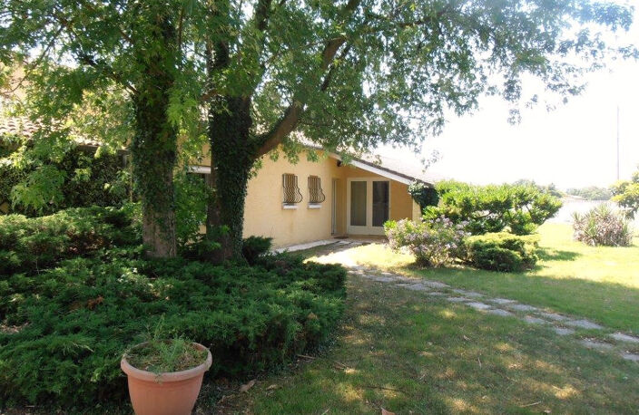 Maison d'architecte de prestige- 210 m2 - Parcelle arborée 2 — photo 2