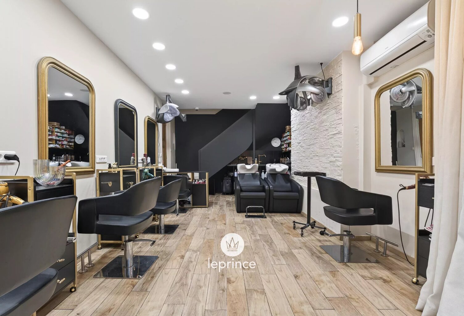 Nice Cimiez - Fonds de commerce - Salon de Coiffure / Esthétique — photo 1