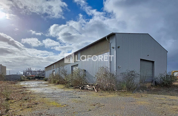 Bâtiment à usage professionnel Lacq 864m² — photo 2