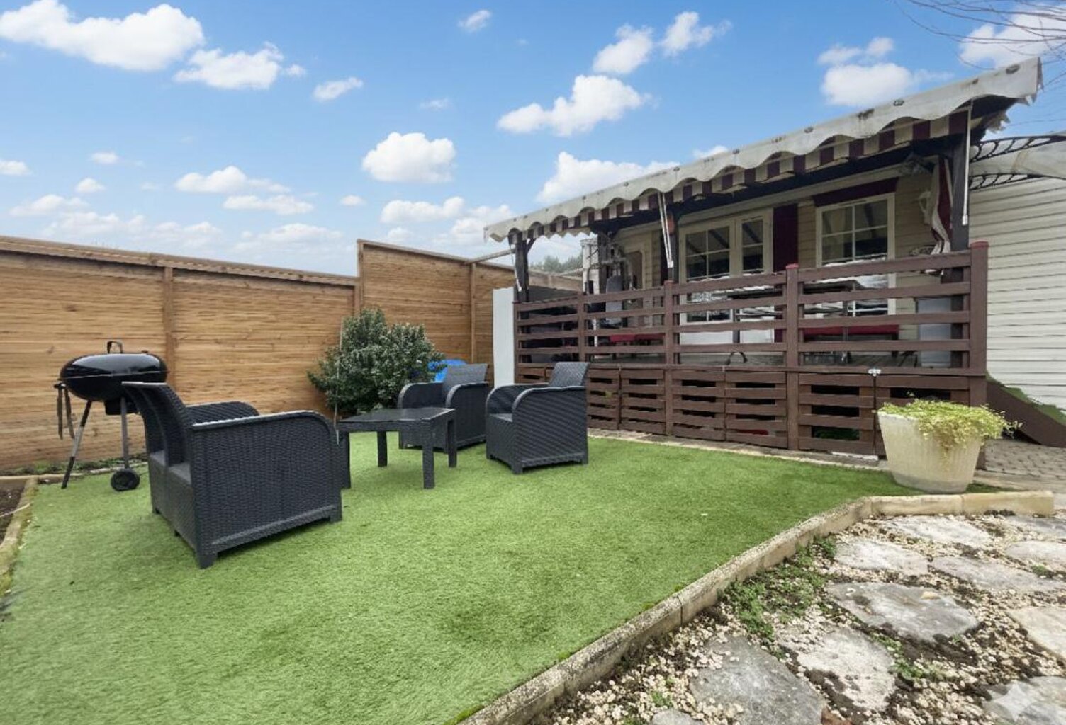 Massieux - Bungalow sur terrain à jouissance privative — photo 1