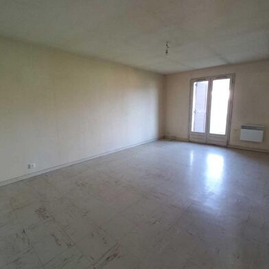 Maison 2 pièces 32700 €