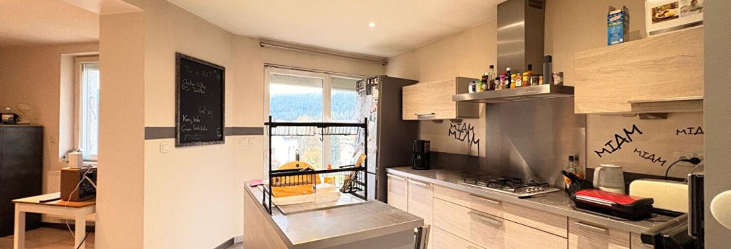 Appartement 5 Pièces 105 m² à vendre à Villers-le-Lac (25130)