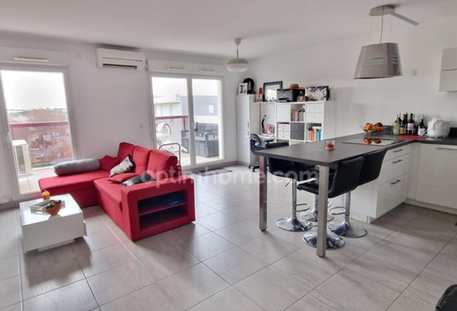DERNIER ETAGE, VASTE SEJOUR, TERRASSE SUD, GRAND GARAGE! — photo 1