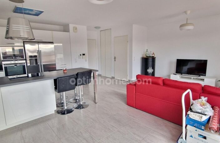 DERNIER ETAGE, VASTE SEJOUR, TERRASSE SUD, GRAND GARAGE! — photo 4