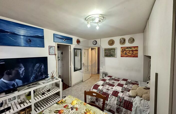 Studio Menton centre proche mer — photo 3