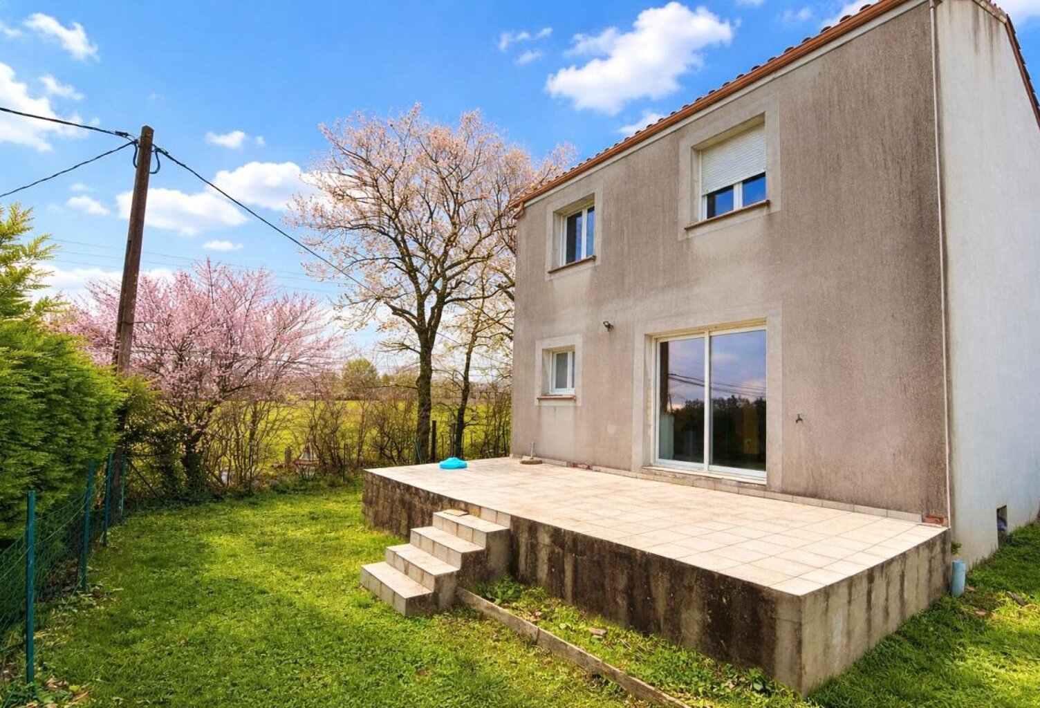 Maison T4 – 140 000 € — photo 1