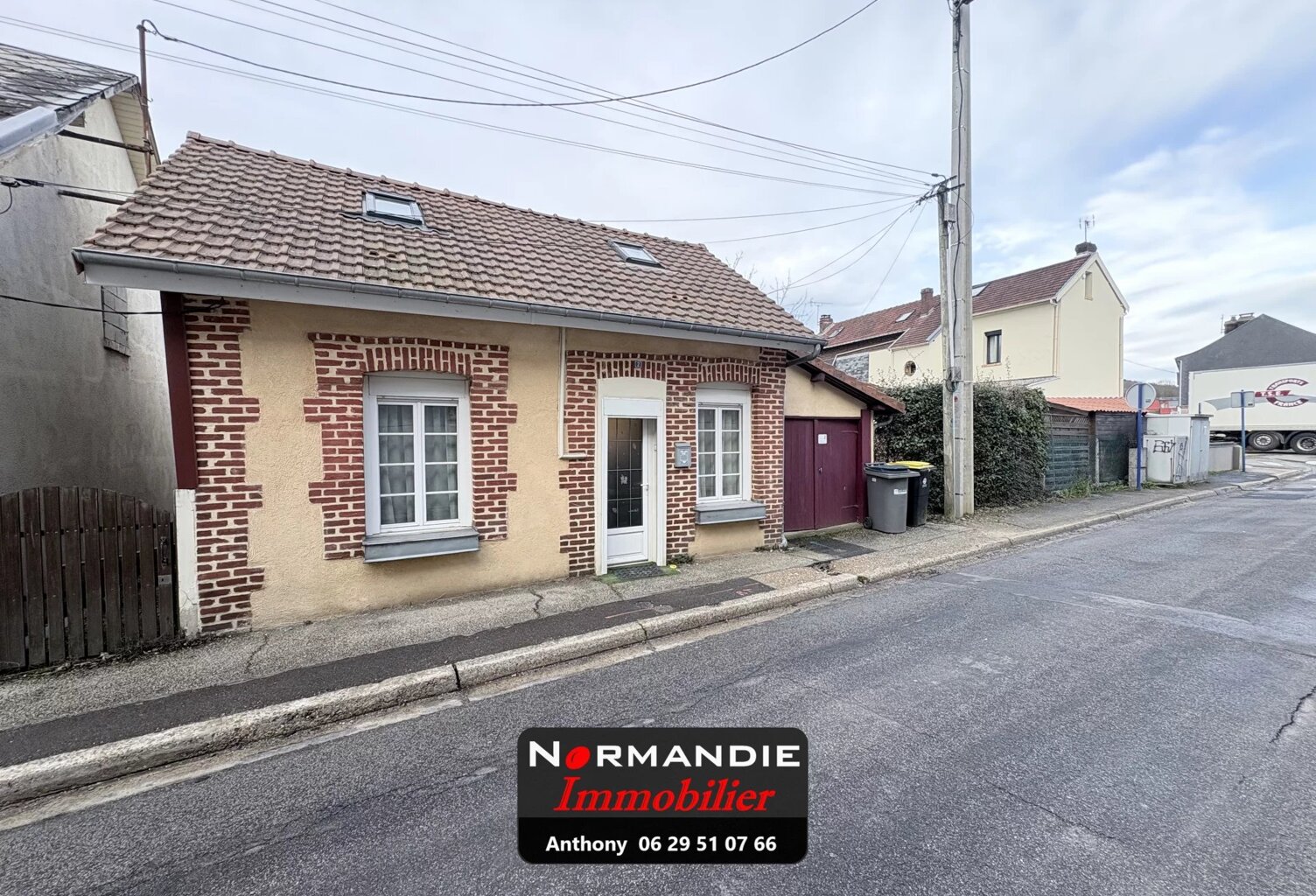   Petite maison de ville – Idéale jeune couple – Malaunay — photo 1