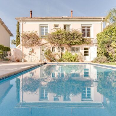 Maison 5 pièces 895000 €