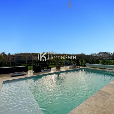 Maison 7 pièces 400000 €