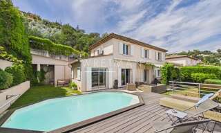 Maison 6 Pièces 133 m² à vendre à Mandelieu-la-Napoule (06210)
