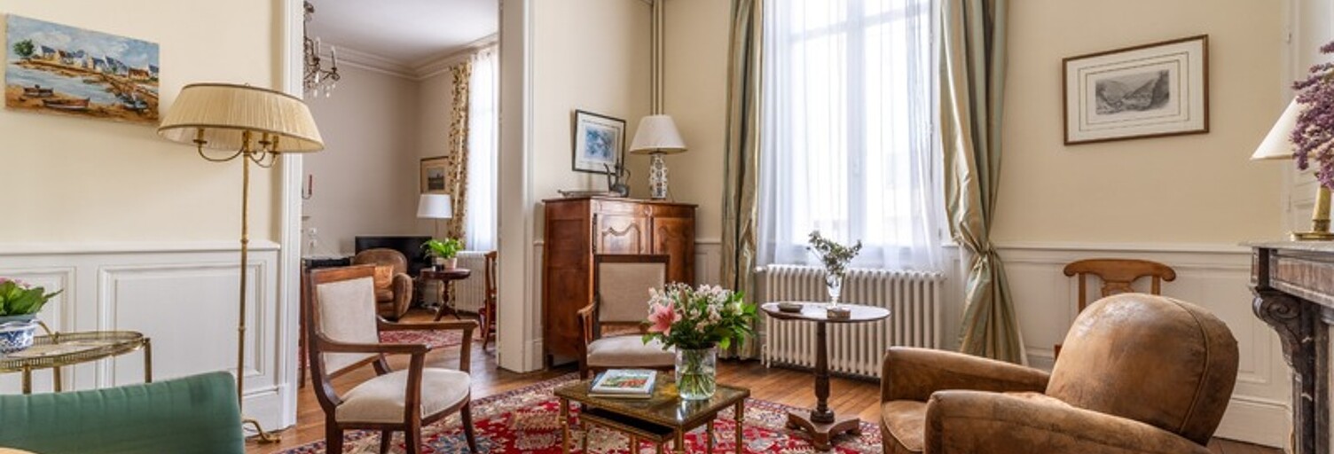 Maison 10 Pièces 346 m² à vendre à Saumur (49400)