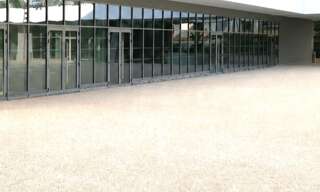 Commerce 1 Pièce 144 m² à louer à Saint-Laurent-du-Var (06700)