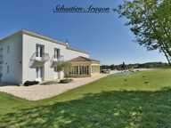 Villa contemporaine 250 m² – 5 chambres – 3 hectares – piscine 18 m – Villeneuve-sur-Lot (47) — photo 2