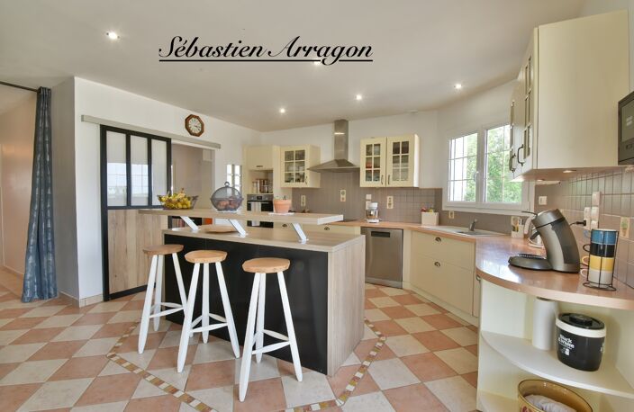 Villa contemporaine 250 m² – 5 chambres – 3 hectares – piscine 18 m – Villeneuve-sur-Lot (47) — photo 5