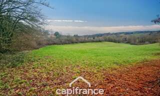 Terrain  23465 m² à vendre à Saint-Caprais-de-Lerm (47270)