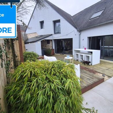 Maison 6 pièces 349000 €