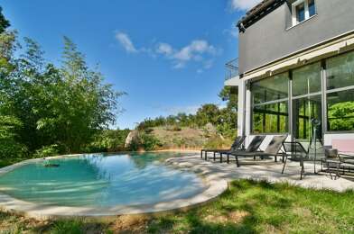 Maison 13 pièces 936000 €