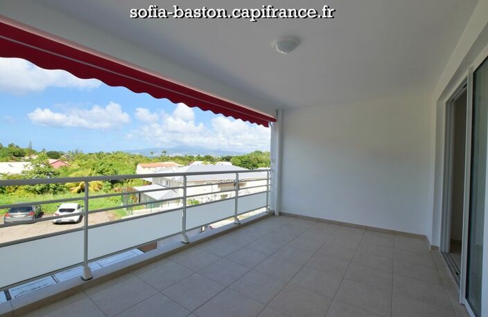 À vendre – Appartement T2 avec varangue 39m2 +Terrasse – Les Trois-Îlets (972) – plage — photo 3