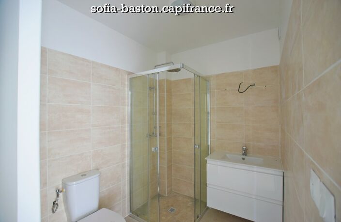 À vendre – Appartement T2 avec varangue 39m2 +Terrasse – Les Trois-Îlets (972) – plage — photo 5
