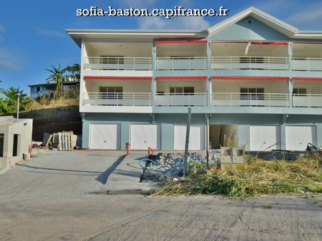 À vendre – T2 39 m² + varangue 19,82 m² – Les Trois-Îlets (972) – Anse à l’Âne Plage — photo du bien