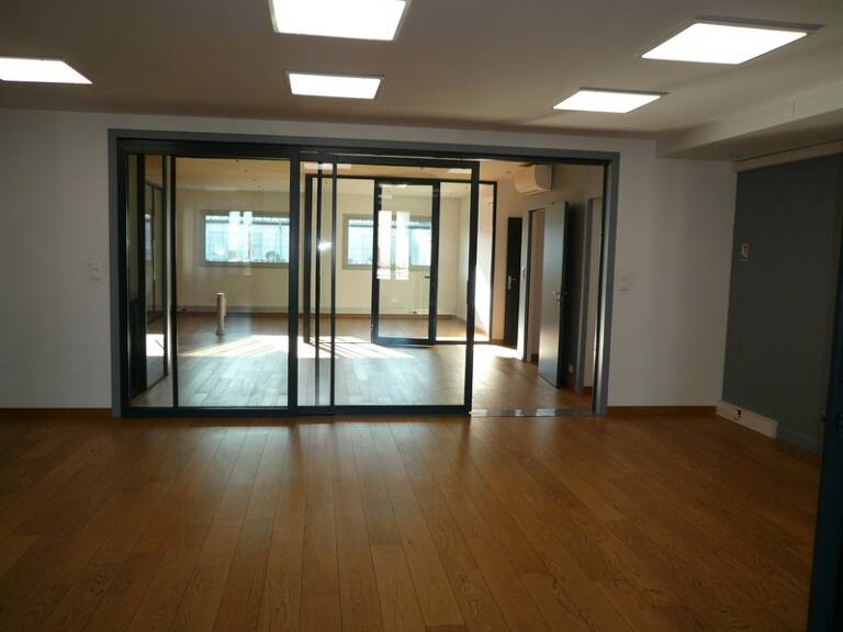 ⚜ COGNAC A Vendre Local/bureau - (Appartement) ⚜ — photo 1