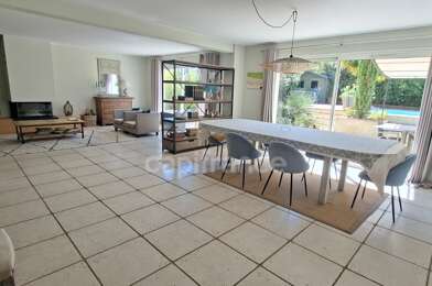 Maison 8 pièces 849000 €