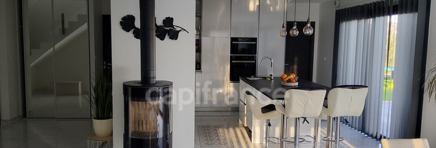 Maison 5 Pièces 165 m² à vendre à Versonnex (74150)