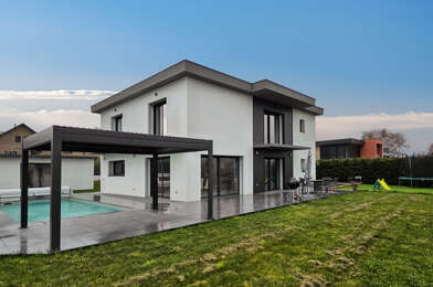 Maison 5 pièces 695000 €