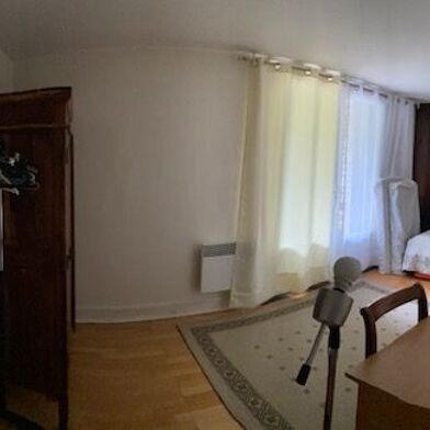 Appartement 1 pièces 550 €