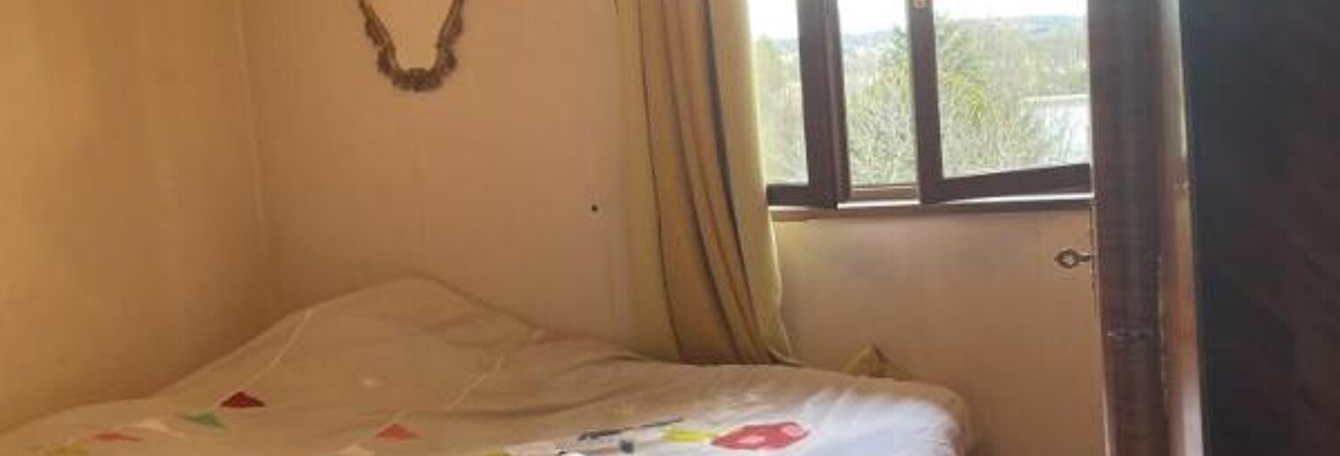 Appartement 1 Pièce 10 m² à louer à Anse (69480)