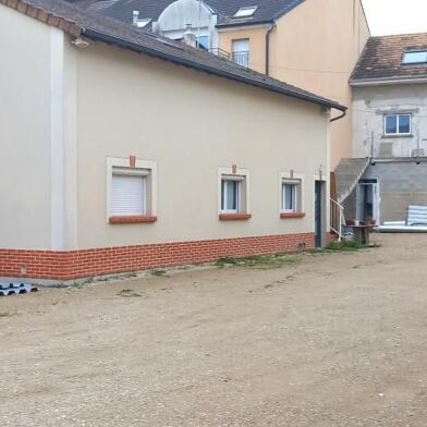 Appartement 2 pièces 820 €