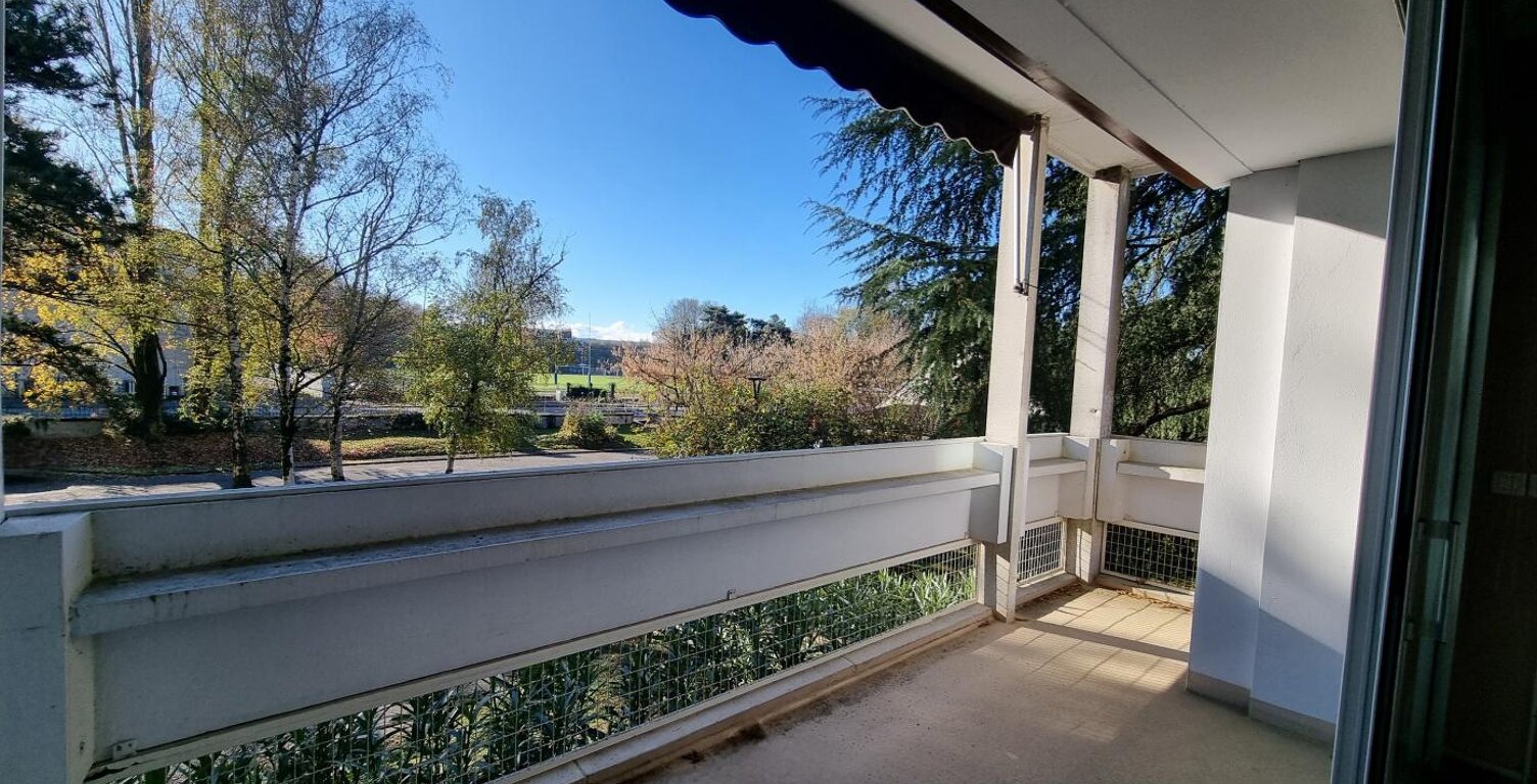 Appartement À Vendre — photo 1