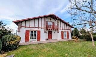 Maison 5 Pièces 147 m² à louer à Saint-Pierre-d'Irube (64990)