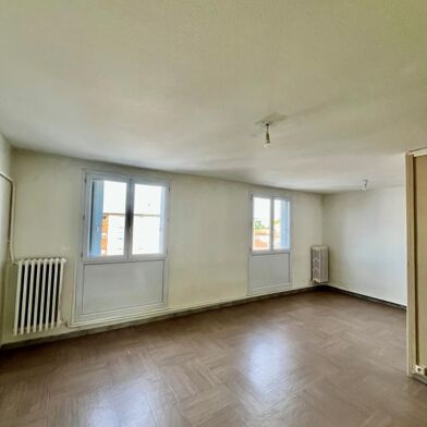 Appartement 3 pièces 581 €
