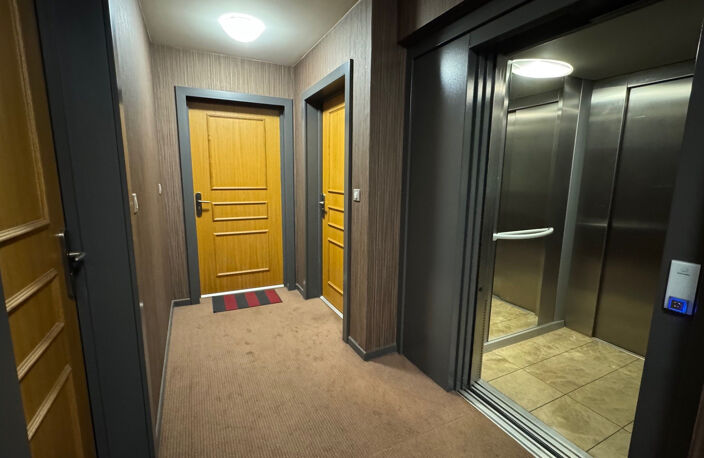 Rue de GIGANT - Studio récent avec balcon et parking — photo 4
