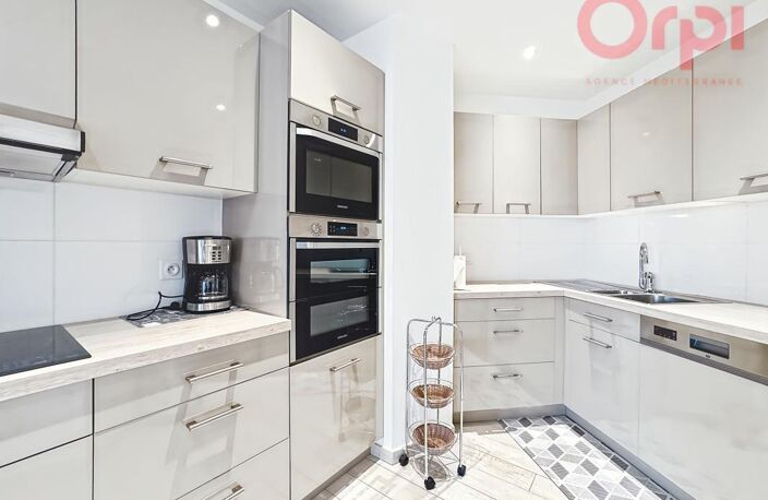 Port Fréjus II, magnifique 3 pièces avec garage à vendre dans résidence de standing — photo 4