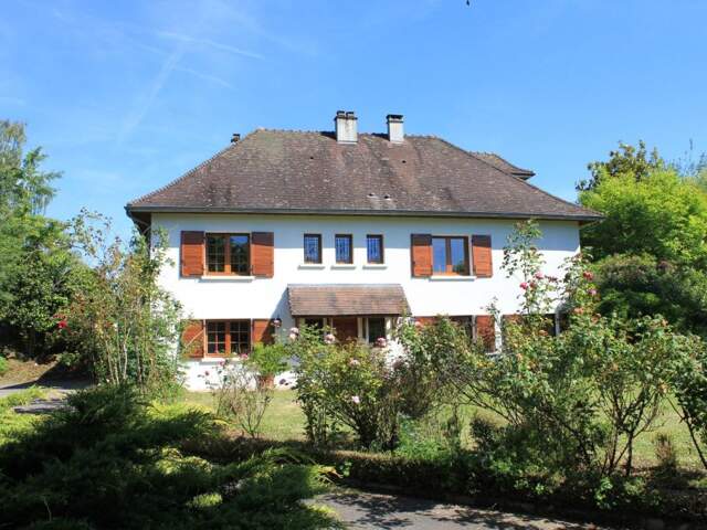 Maison À Vendre — photo du bien