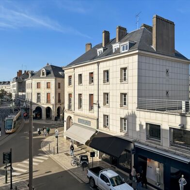 Appartement 5 pièces 1035 €