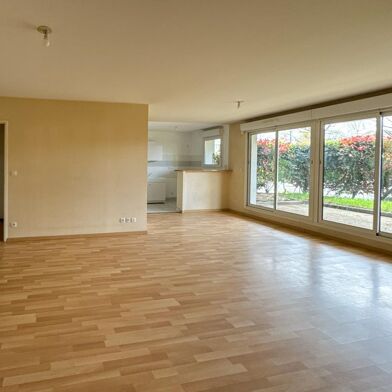 Appartement 3 pièces 801 €