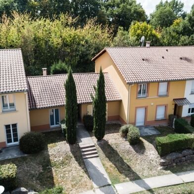 Appartement 4 pièces 110498 €