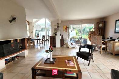 Maison 6 pièces 517920 €
