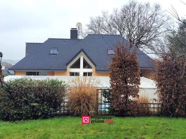 29000 QUIMPER - Maison avec piscine  6 pièce(s)  174 m2 — photo du bien